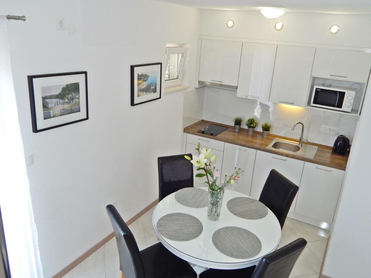 Apartment Marko โปดสตรานา ภายนอก รูปภาพ